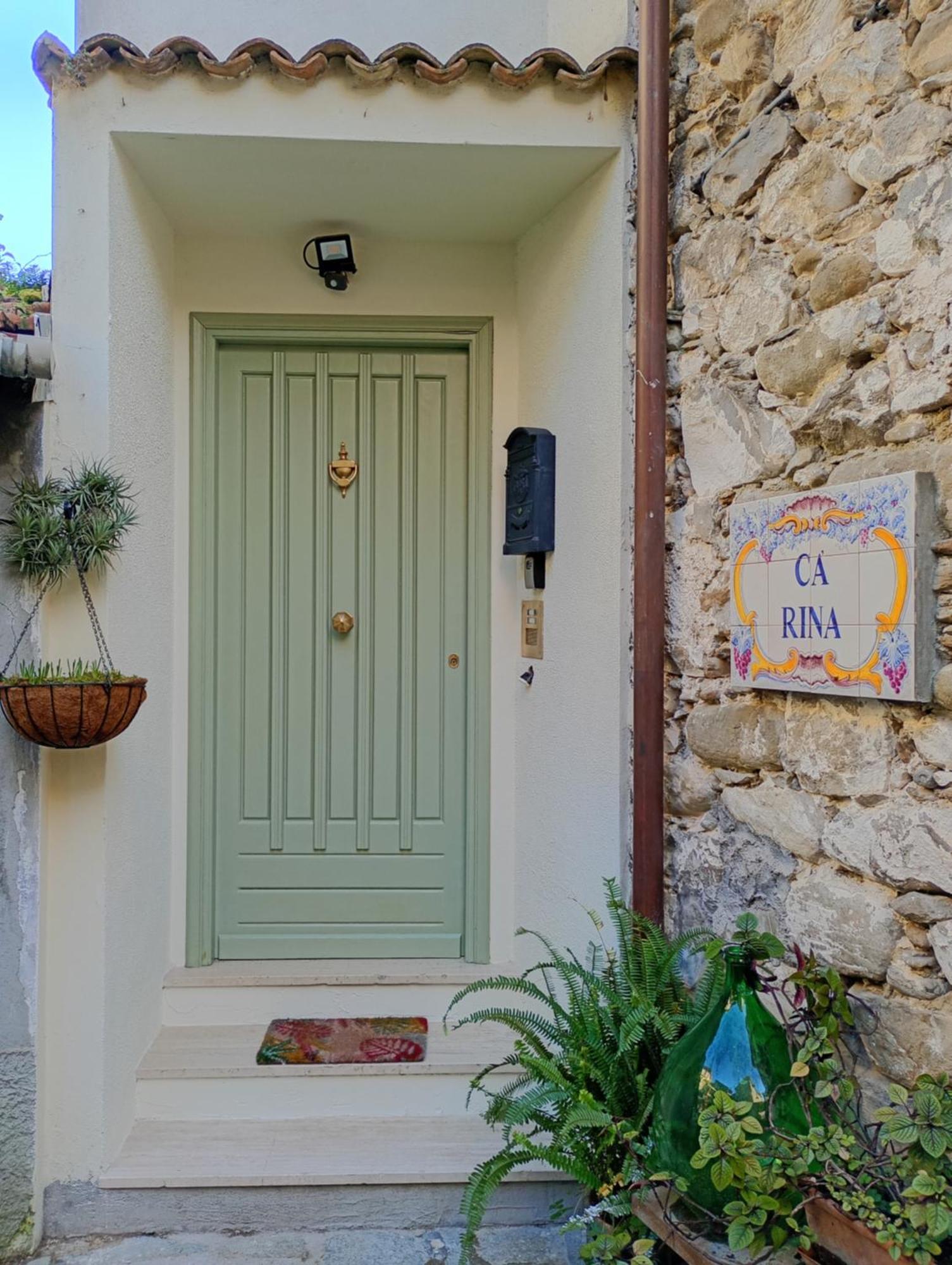 Holiday Home Carina Dolceacqua Exteriör bild